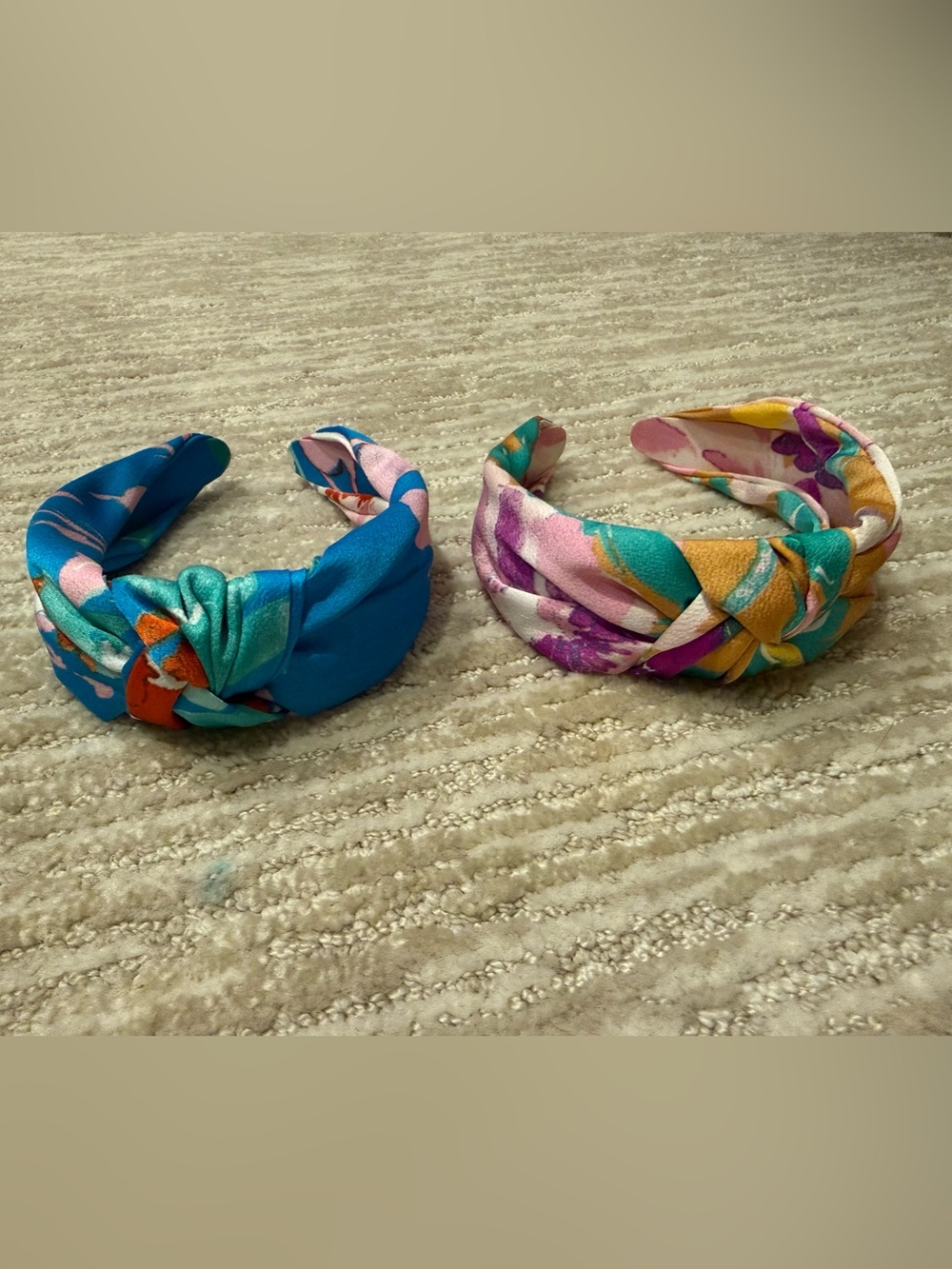 Set of 2 ANTHROPOLOGIE Printed Shimmer Knot Headbands